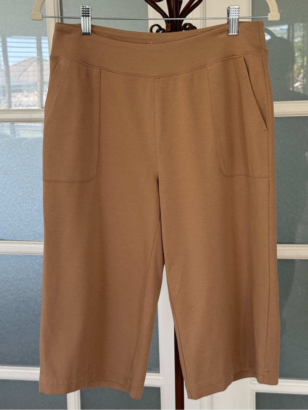 Isaac Mizrahi Live Essentials Tan Pima Cotton Capri SP Comfy Lounging Pants